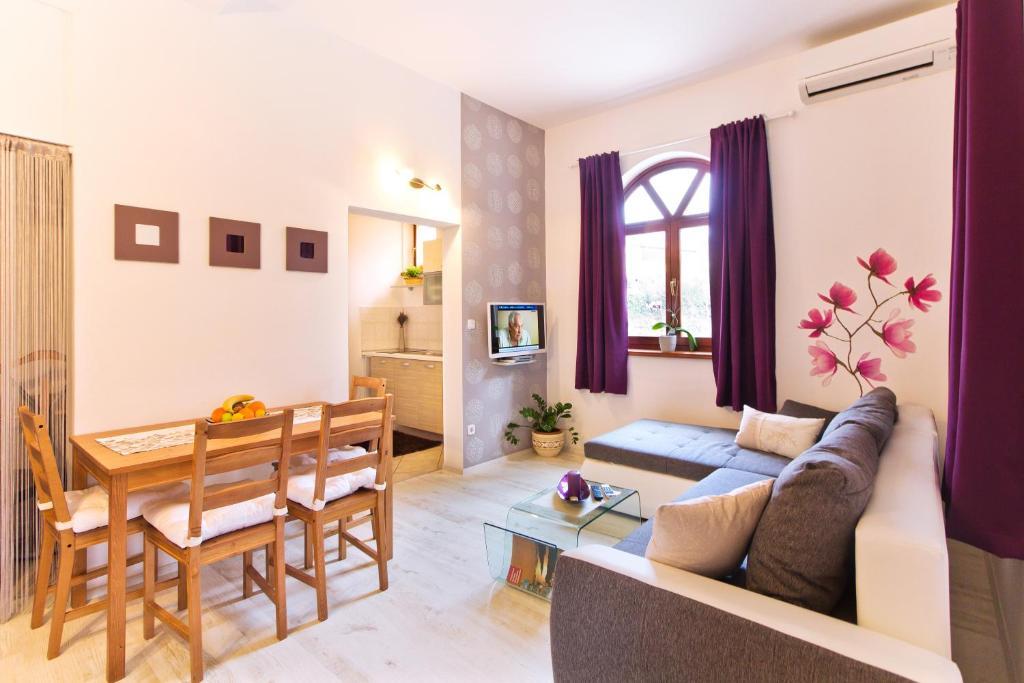 Apartments Filip & Tara 포레치 외부 사진